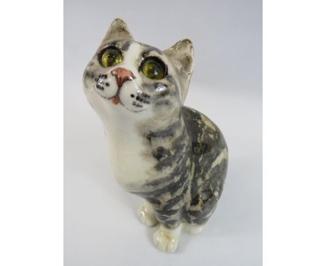 Winstanley cat figurine size 3, approx 8.5" tall. Very small chip to the ear see pics.