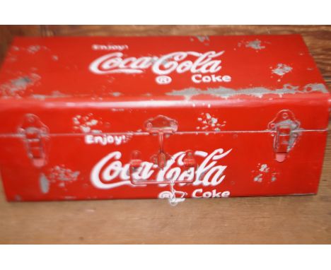 Coca Cola trunk ice box