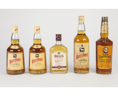 75cl BOTTLE WHITE HORSE FINE OLD SCOTCH WHISKY YBNo1047250 43% vol TWO MALLET SHAPED 70CL BOTTLES DITTO 40% vol together with