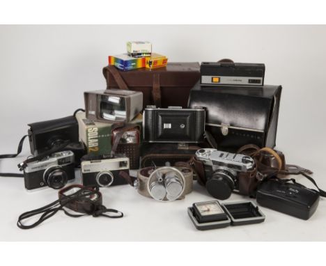 CAMERAS AND PHOTOGRAPICA VARIOUS to include Ensign Ranger II bellows folding camera, in original black leather case, Lightoma