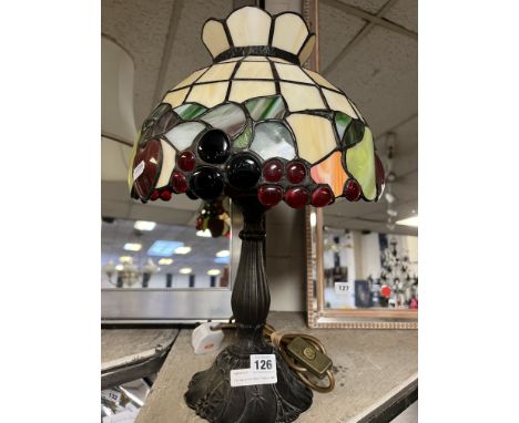 TIFFANY STYLE FRUIT TABLE LAMP