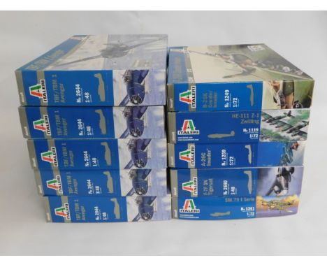 Ten boxed Italeri 1:48 &amp; 1:72 scale model aircraft kits, present as unused &amp; complete