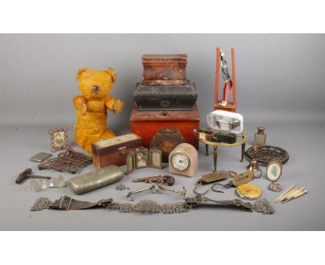A good quantity of collectables, to include vintage teddy bear, knife rests, hinged boxes, bone stanhope, silver brooch, hip 