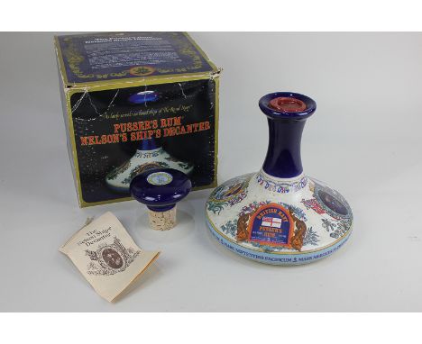 A Wade porcelain Pusser's Rum Nelson's Ship's Decanter, boxed, 20cm high