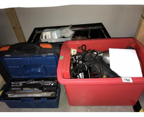 A large quantity of tools &amp; hardware