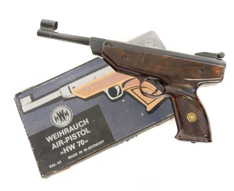 Boxed Weihrauch HW70 .177 air pistol Boxed Weihrauch HW70 .177 air pistol, 6.25inch barrel, serial number 032947.No licence i