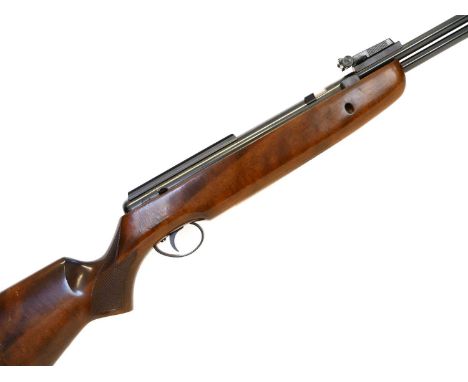 BSA Super Star .22 air rifle BSA Super Star .22 air rifle, 18inch barrel, serial number APH01030.No licence is required to bu