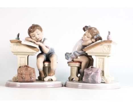 Boxed Lladro figures Waiting for the Bell 06802 &amp; Sleepy Scholar 0681, tallest 16cm (2) 