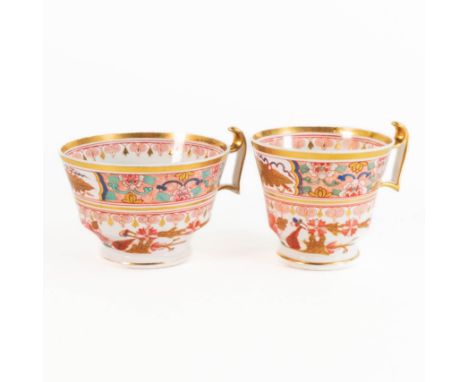 c.1810 Spode pattern 868, tea cup and coffee can in Kakiemon style enamel decoration with rich gilding 