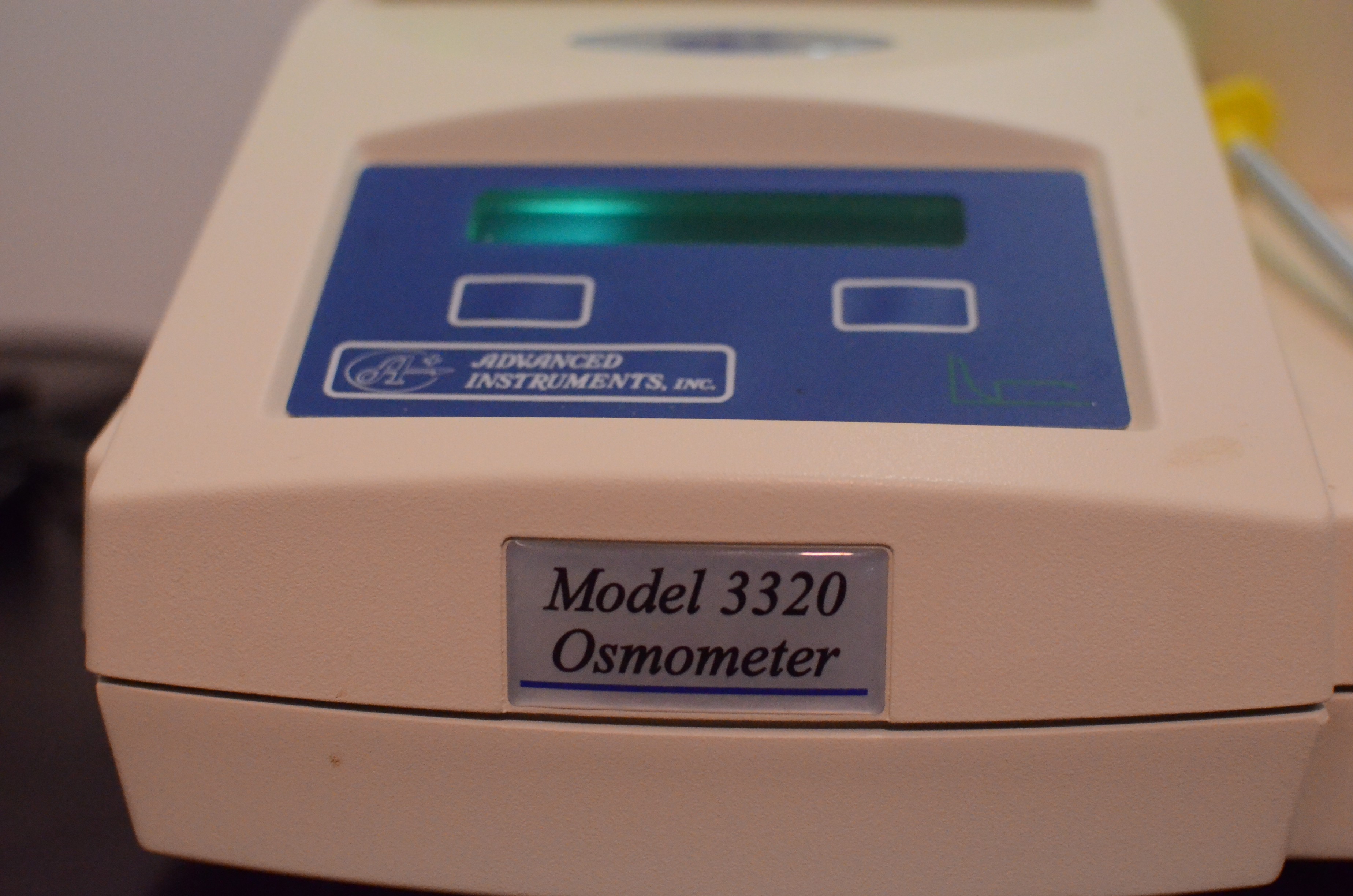 Advanced Instruments 3320 Osmometer with DPU414 Thermal Printer Model