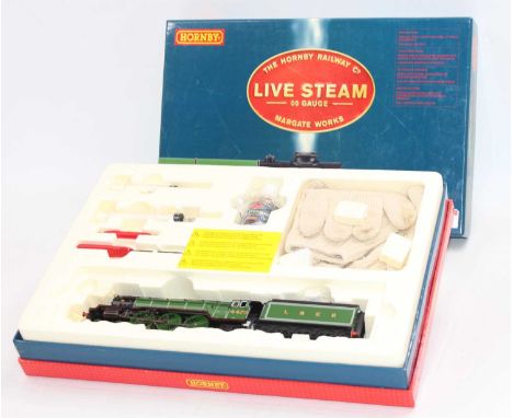 Hornby Railways live steam 00 gauge No. R2485 live steam Flying Scotsman locomotive and tender, housed in the original polyst