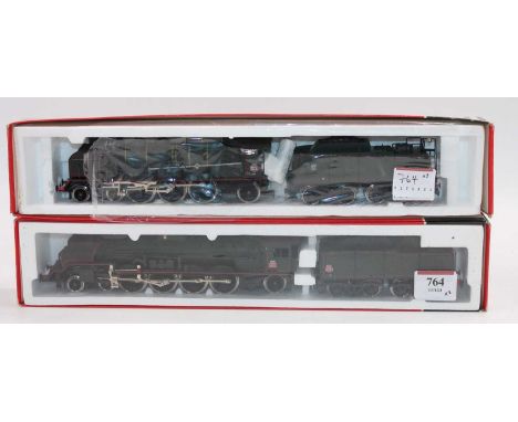 A Jouef H0 scale boxed 12 volt electric locomotive group, two examples to include No. 8255 Pacific 231K locomotive and tender