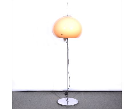 An adjustable standard lamp, designed by Franco Brescianni for Harvey Guzzini, circa 1975, chrome stand supporting a brown ac
