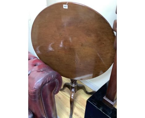   A Georgian style circular mahogany pedestal table, on tripod base, diameter 78cm height 73cm