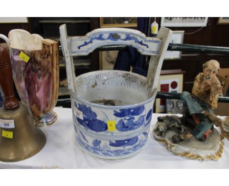 Delft style planter