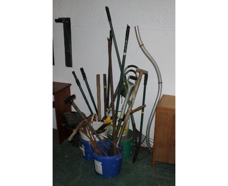 A small quantity of screws, garden tools, folding seat, scythe and other items 