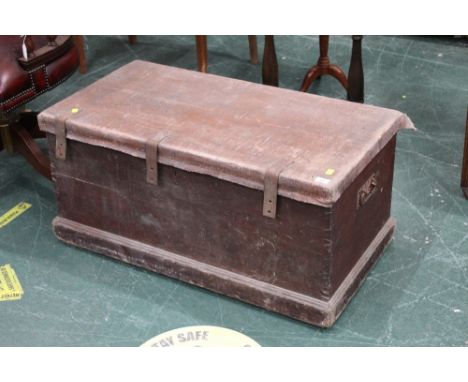 A late 19th/early 20th century trunk with canvas top  