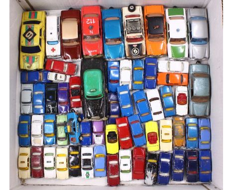 One tray containing a quantity of mixed scale Corgi Toys, Majorette, Guisval and similar diecast vehicles and accessories, in