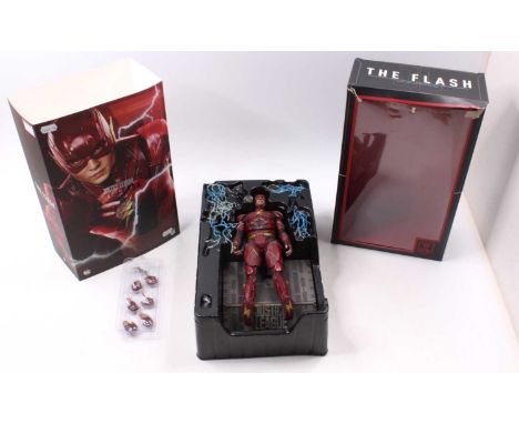 A Hot Toys Ltd 1/6 scale action figure of The Flash No. MMS448 'Justice League', parts missing, and appears to have been disp