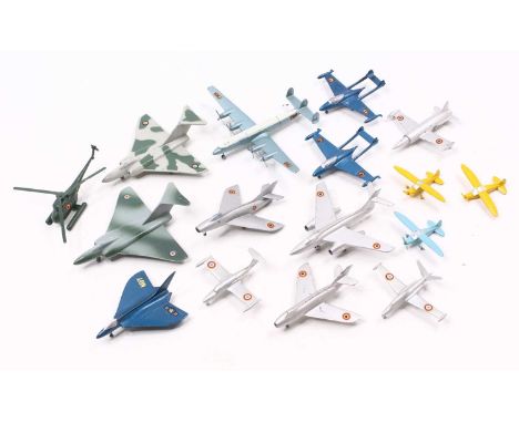 Solido loose and playworn various scales group of 16 aircraft diecast models to include; Javelin in military camo with rounde