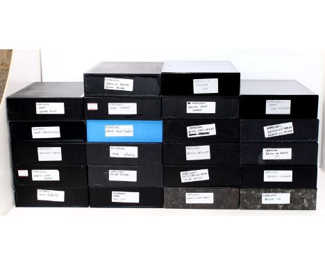 Collection of 2500+ 28mm scale Napoleonic Wargaming Figures, all painted and based to a very high standard, manufacturers to 