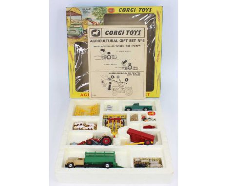 Corgi Toys No.GS5 Gift Set "Agricultural" comprising of Massey Ferguson 165 Tractor with shovel, Tandem Disc Harrow, Tipping 