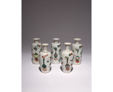 A CHINESE FAMILLE VERTE FIVE-PIECE GARNITURE KANGXI 1662-1722 Decorated with archaistic vessels, scholarly items and auspicio