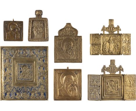SAMMLUNG VON SIEBEN BRONZE-IKONEN: GOTTESMUTTER VON KASAN, VON SMOLENSK SOWIE 'FREUDE ALLER LEIDENDEN' Russland, 18.-20. Jh. 