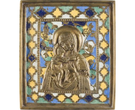 BRONZE-IKONE MIT DER GOTTESMUTTER FEODOROWSKAJA Russland, 19. Jh. Bronze, reliefiert gegossen, fünf-farbig emailliert. H. 13,