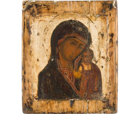 IKONE MIT DER GOTTESMUTTER VON KASAN (KASANSKAJA) Russland, 17. Jh. Einzeltafel mit zwei Rückseiten-Sponki (verloren). Kowtsc