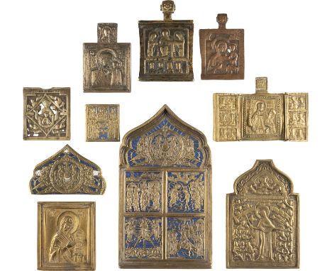 SAMMLUNG VON ZEHN BRONZE-IKONEN: DARSTELLUNGEN DER GOTTESMUTTER, DEESIS, AUSGEWÄHLTE HEILIGE, FESTTAGE SOWIE EIN FRAGMENT Rus