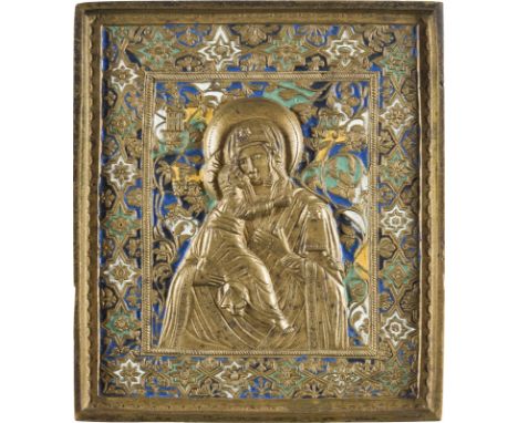 FEINE BRONZE-IKONE MIT DER GOTTESMUTTER VON WLADIMIR (WLADIMIRSKAJA) Russland, 19. Jh. Bronze, reliefiert gegossen, fünf-farb