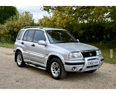 2002 Suzuki Grand Vitara 2.0 16v 5-door 4x4 - 5-door 4x4- Bull Bar & side steps- Ten-Spoke option alloy wheels- One keeper fo