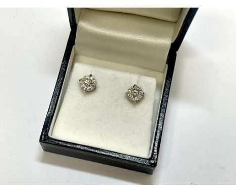 9ct WG Natural Diamond Cluster Earrings 0.40cts J/K Colour Si1 - EDR Certified - Very good condition