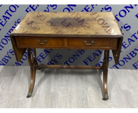 Vintage mahogany drop leaf sofa table fitted with 2 drawers