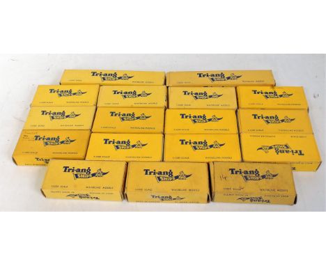 16 various boxed and empty box Triang Minic 1/1200 scale ships and dockyard accessories to include M733 TS Vikingian, M849 Pi