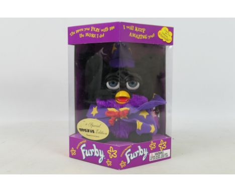 Hasbro - Tiger Electronics - A boxed model #70-896 Special Limited Edition 1998 Toys R Us 'Wizard' Electronic Furby by Hasbro