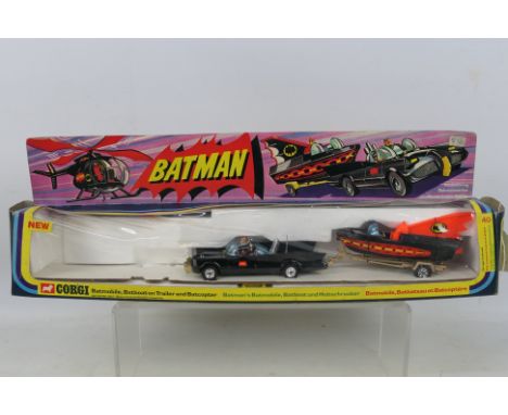 Corgi - Unsold Shop Stock - A rare boxed Batman Gift Set # 40. The Batcopter is missing, the Batmobile and Batboat with Trail