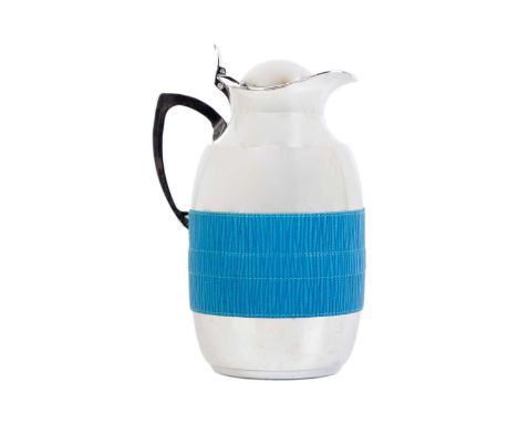 An Italian Giobagnara vacuum flask. Height 25cm.The flask has a dent on the case, the inside is very clean. Additional photos