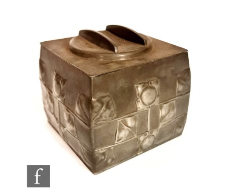 Archibald Knox - Liberty &amp; Co - An early 20th Century English Pewter biscuit box and cover decorated with stylised flower