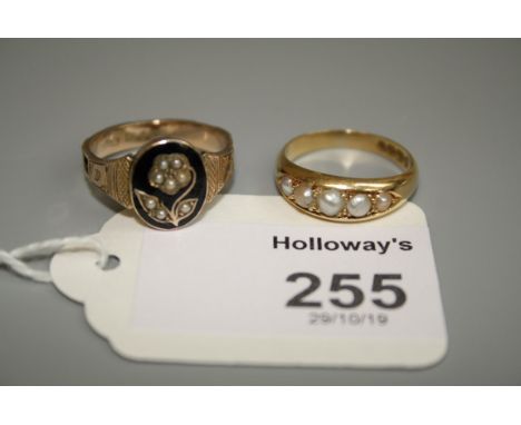 A late Victorian 9ct gold enamel and seed pearl mourning ring, with hair detail to shank and 'Regard' panels, together with a