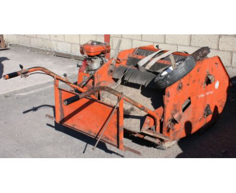 A Tuthill Temperley Apple Picker with Honda side-valve petrol engine, running order but would benefit from some fettling.  **