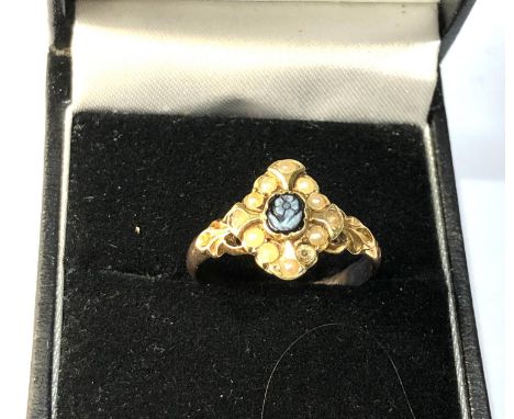 Antique 15ct gold seed-pearl &amp; small hardstone floral cameo set ring missing 1 seed-pearl weight 2.9 not hallmarked acid 