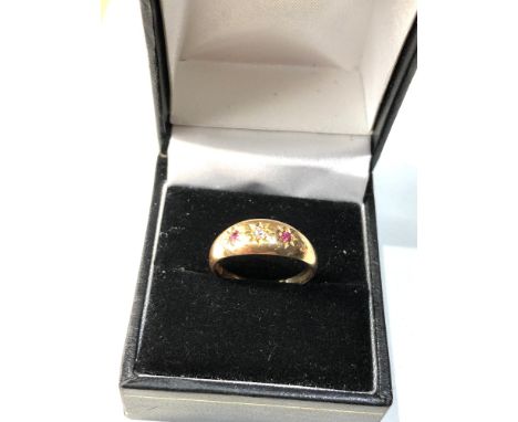 Antique 18ct gold diamond and ruby ring weight 4.1g, overall good condition, age relatedware