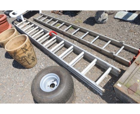 An aluminium extending ladder