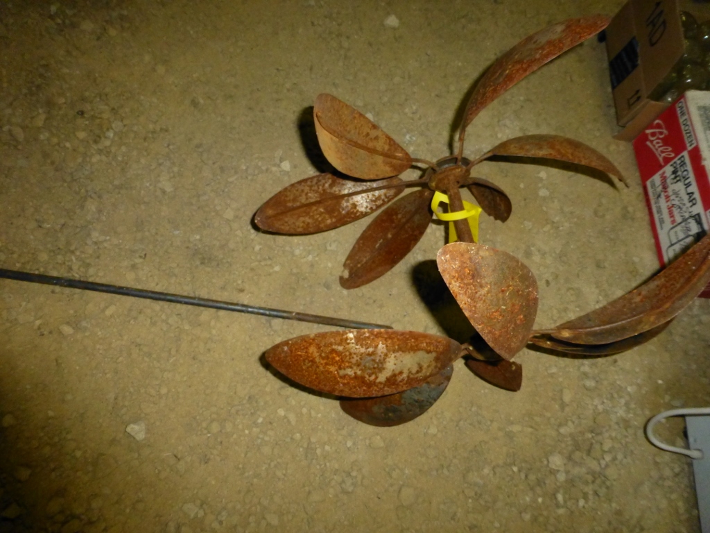 Spinning Lawn ornament
