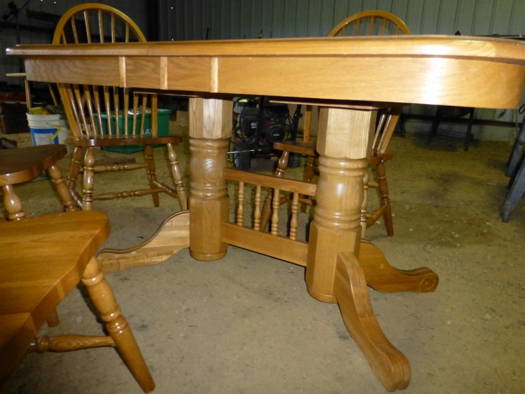 Walter of wabash dining table with 4 chair set