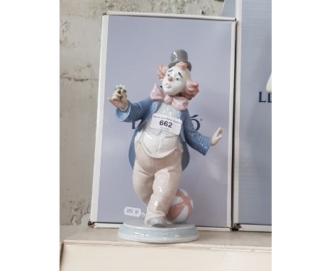 Lladro clown with boxCondition:- Good, no sign of any damage or repair.
