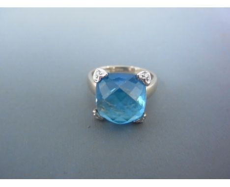 A 9ct gold square-shape topaz faceted cabochon ring with diamond highlights - Size K - approx weight 4 grams - needs cleaning