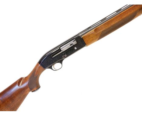 Beretta 12 bore semi automatic shotgun LICENCE REQUIRED Beretta 12 bore semi automatic shotgun, Model A 302, 28inch multi cho